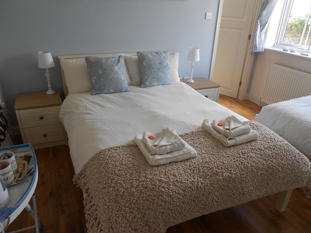 Downsfield Bed And Breakfast St. Ives Exterior foto